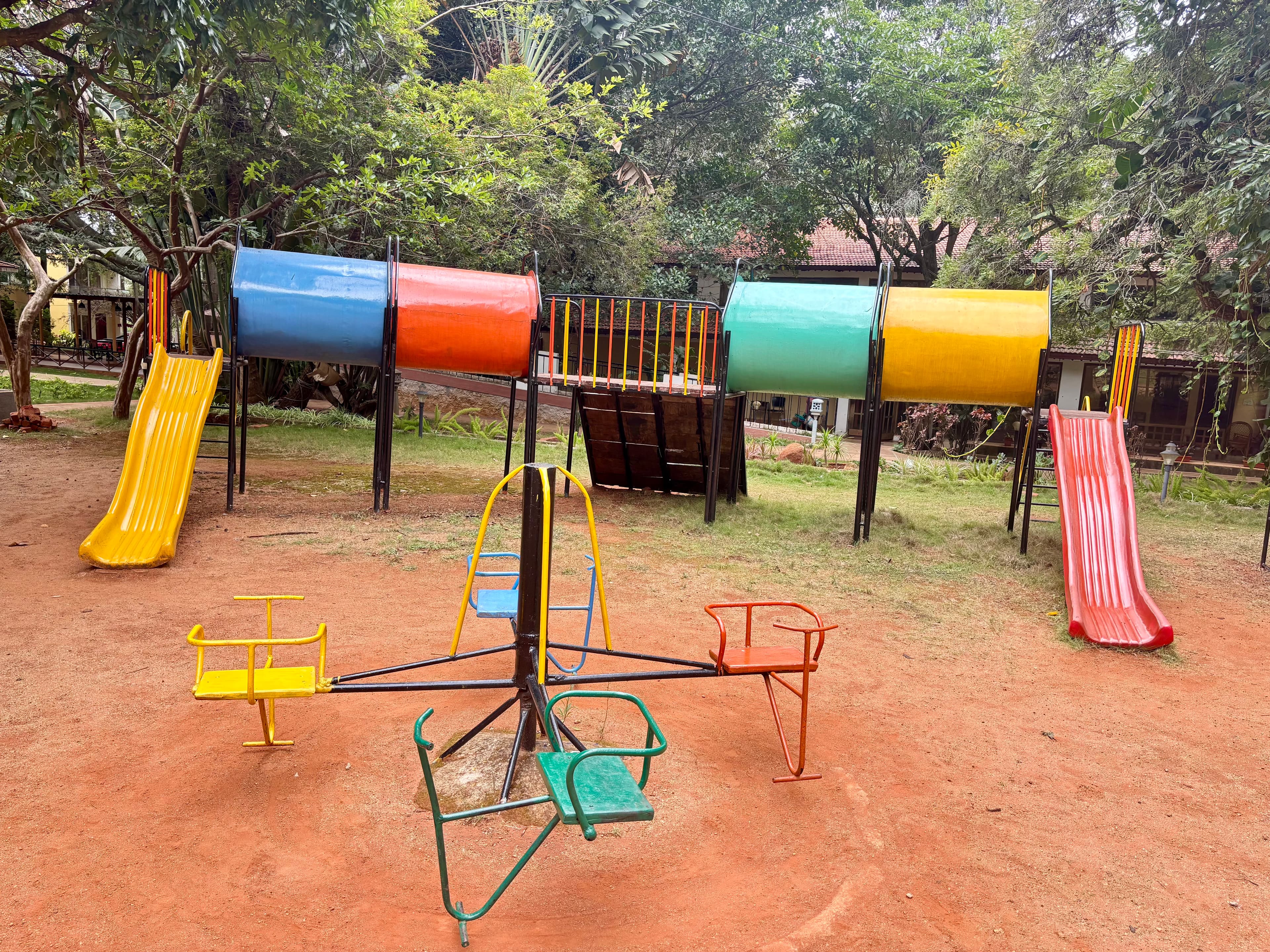 children's playground in zeenath taj garden,yelagiri