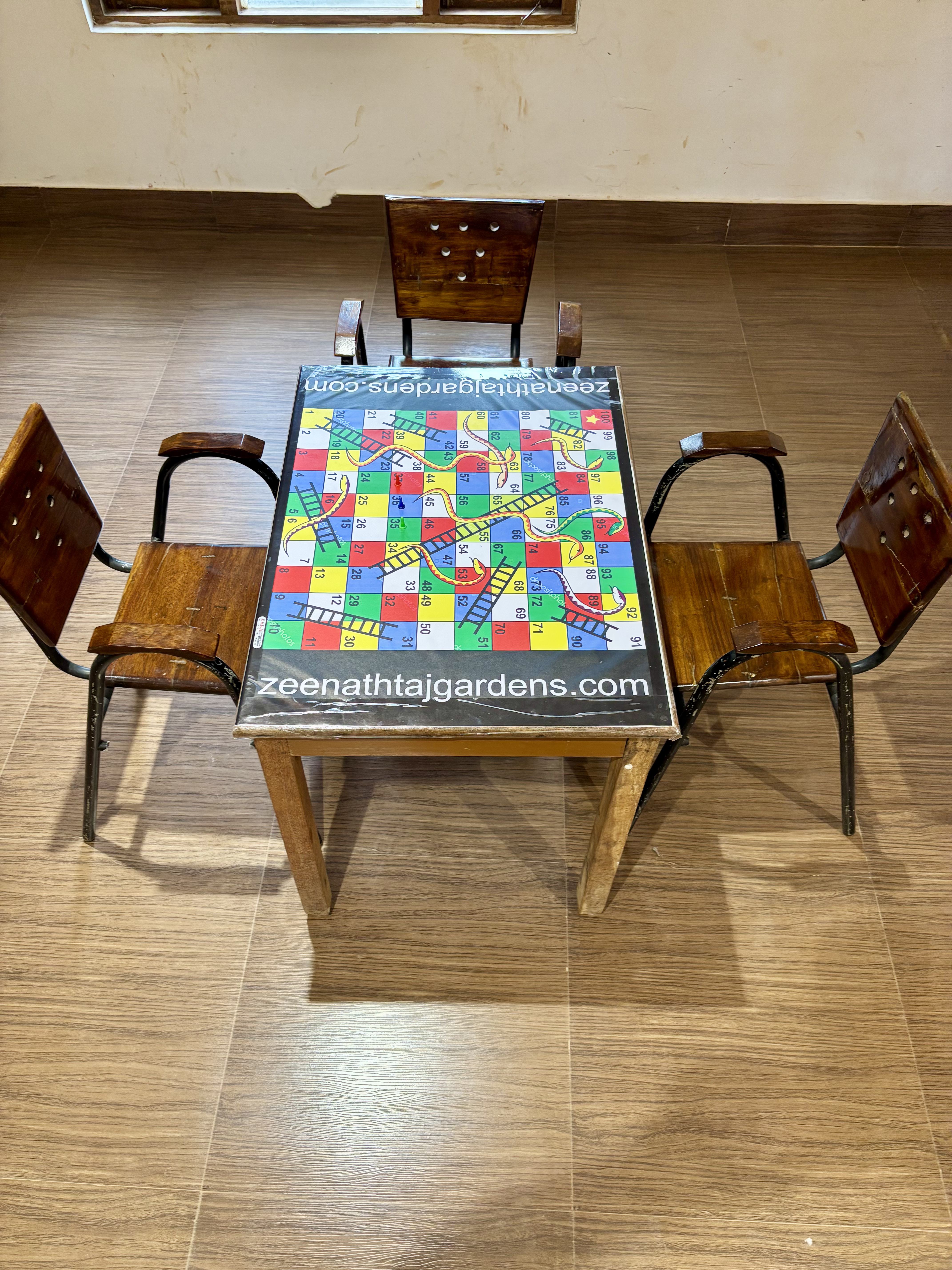 indoor games in zeenath taj garden,yelagiri